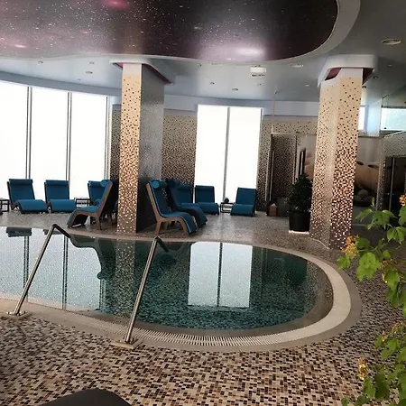 Hotel White Tower Mamaia Apartament 609