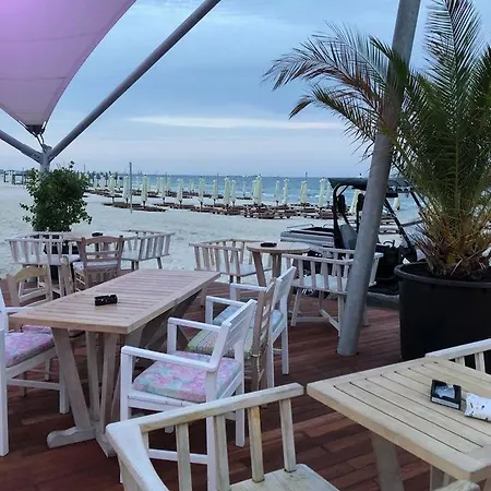 Hotel White Tower Mamaia Apartament 609 *